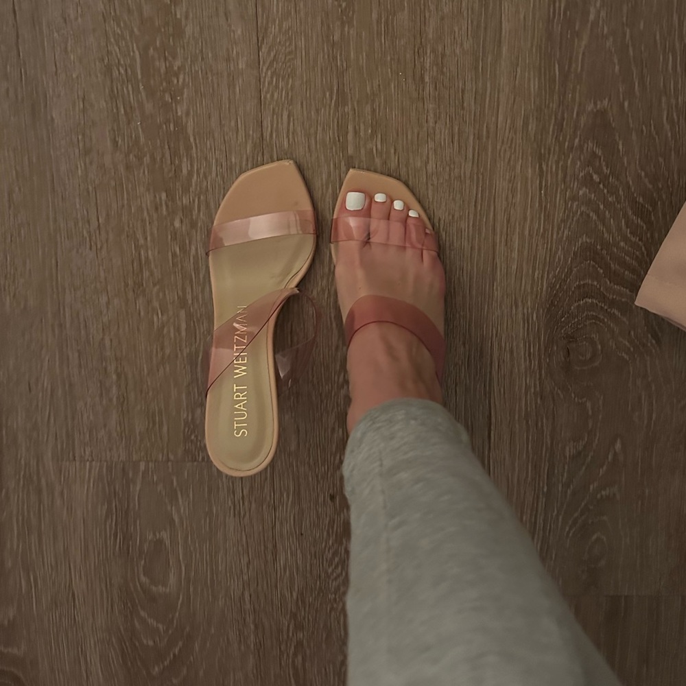 Excellent Condition Stuart Weitzman Kristal Clear Sandals - Picture 8 of 8